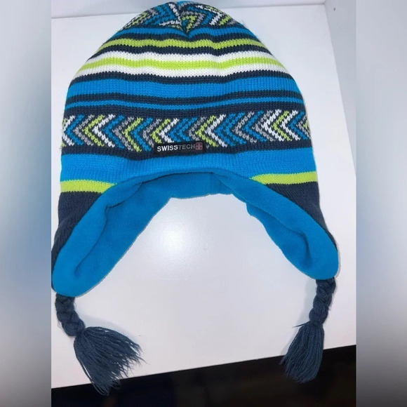 Swiss+Tech Youth Girl's Fairisle Peruvian Knit Cap With Thinsulate M-80 Lining. - Picture 2 of 6